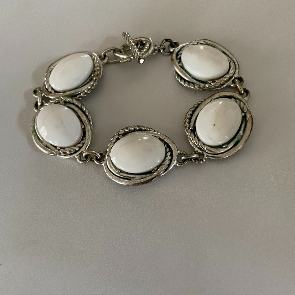 Faux Mother of Pearl Chain Bracelet